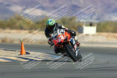 media/Jan-09-2022-SoCal Trackdays (Sun) [[2b1fec8404]]/Turn 14 (10am)/